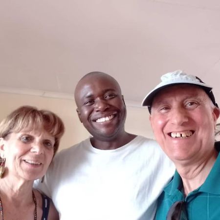 Bed and Breakfast Sugar Shack Backpackers Botswana Gaborone Esterno foto